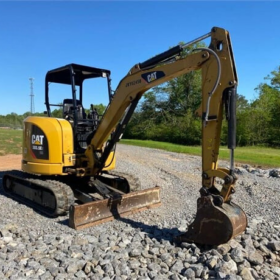 2017 CAT 303.5E2 CR