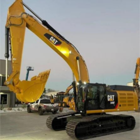 2020 CAT 349FL